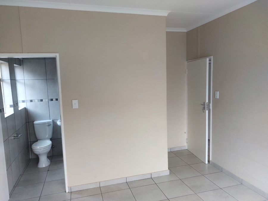 3 Bedroom Property for Sale in Waterkloof Hill Estate North West